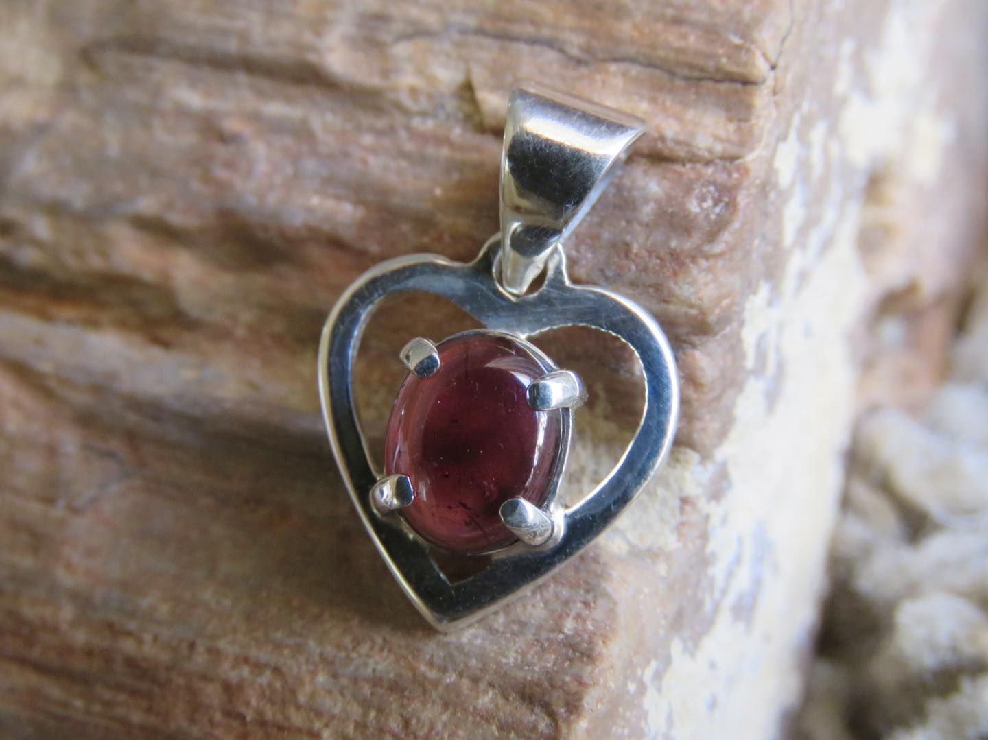 Natural Garnet Silver Pendant