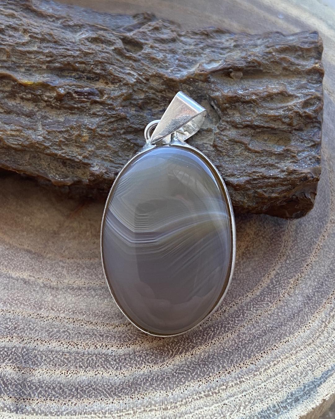 Agate silver pendant - Dokkana Gemstones