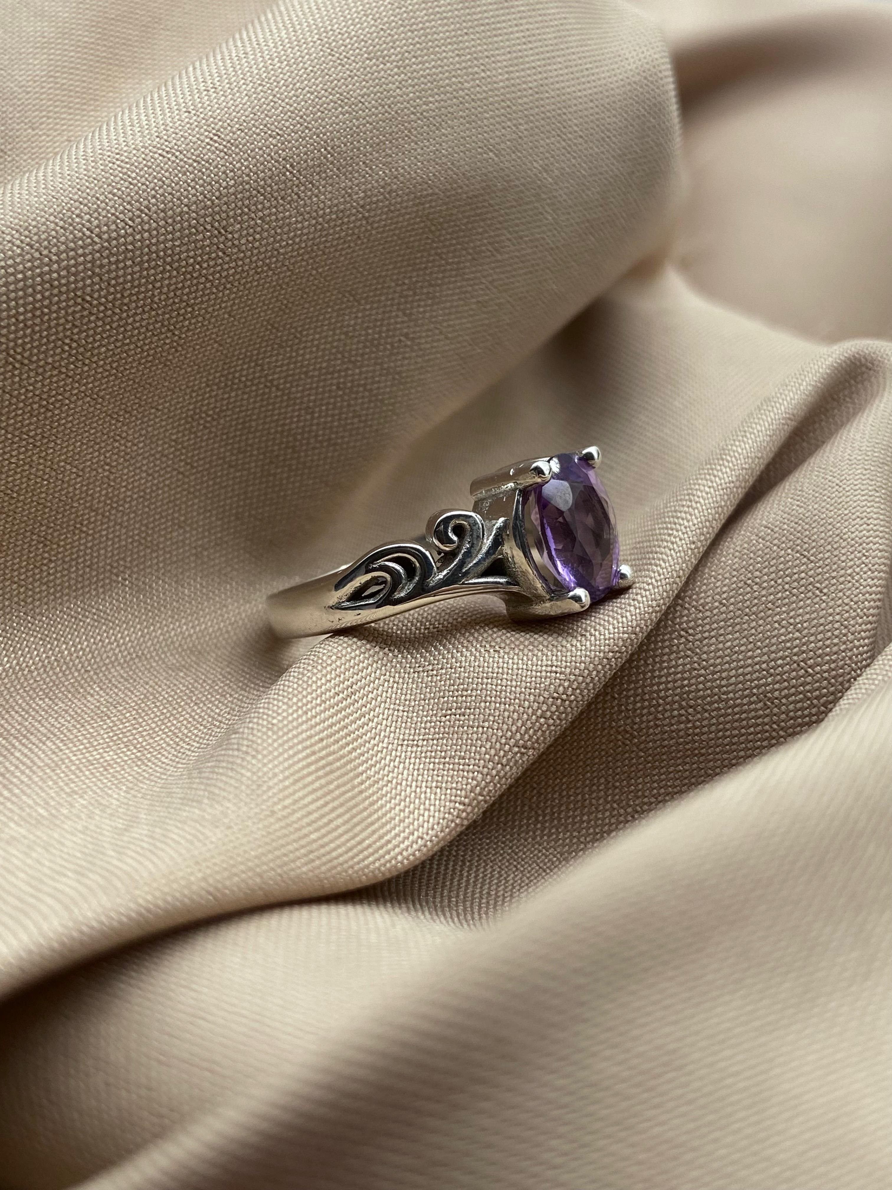 Amethyst Silver Ring - Dokkana Gemstones