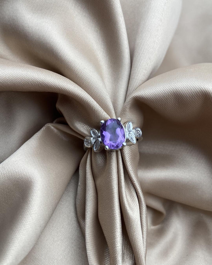 Amethyst Silver Ring - IGI certified - Dokkana Gemstones