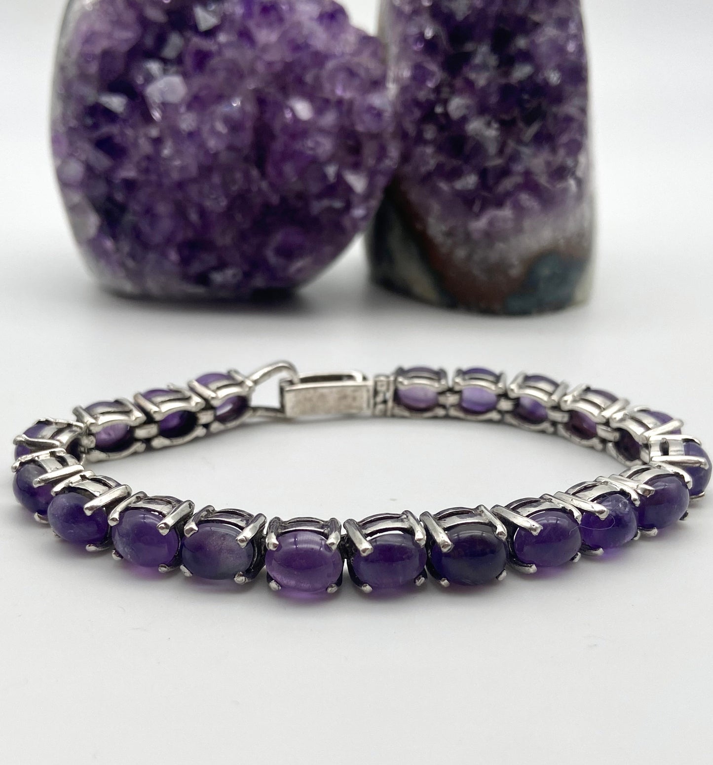 Amethyst stones silver bracelet - Dokkana Gemstones