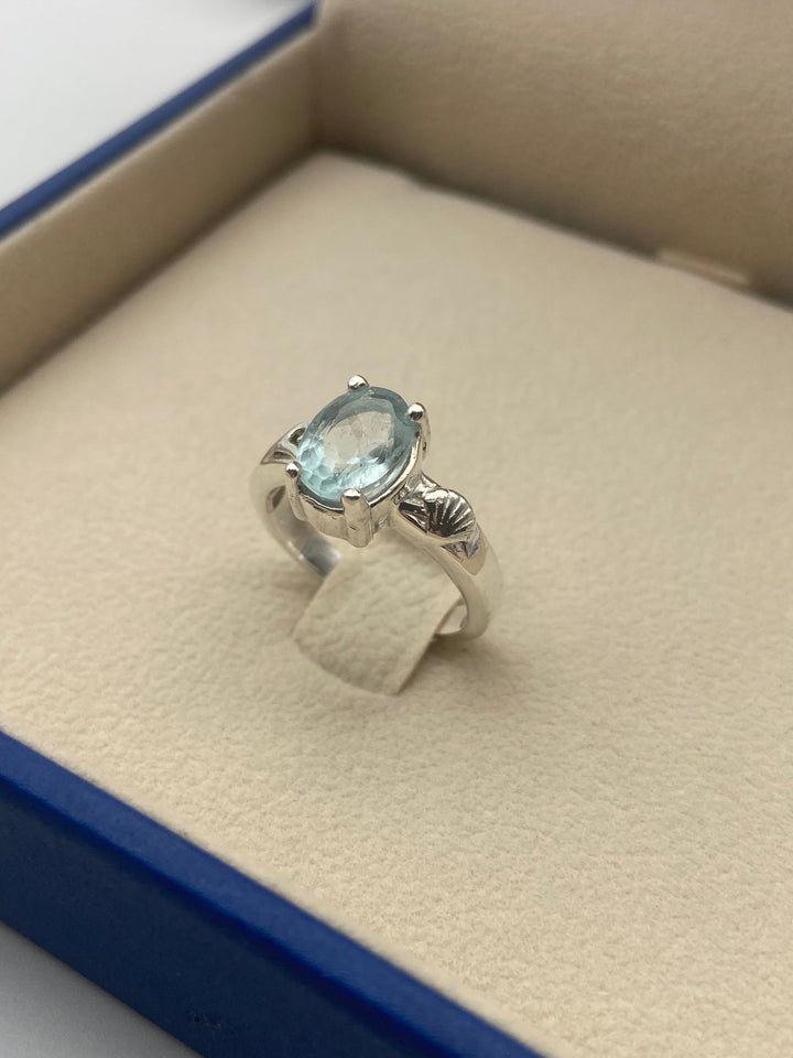 Aquamarine Silver Ring - IGI Certified - Dokkana Gemstones