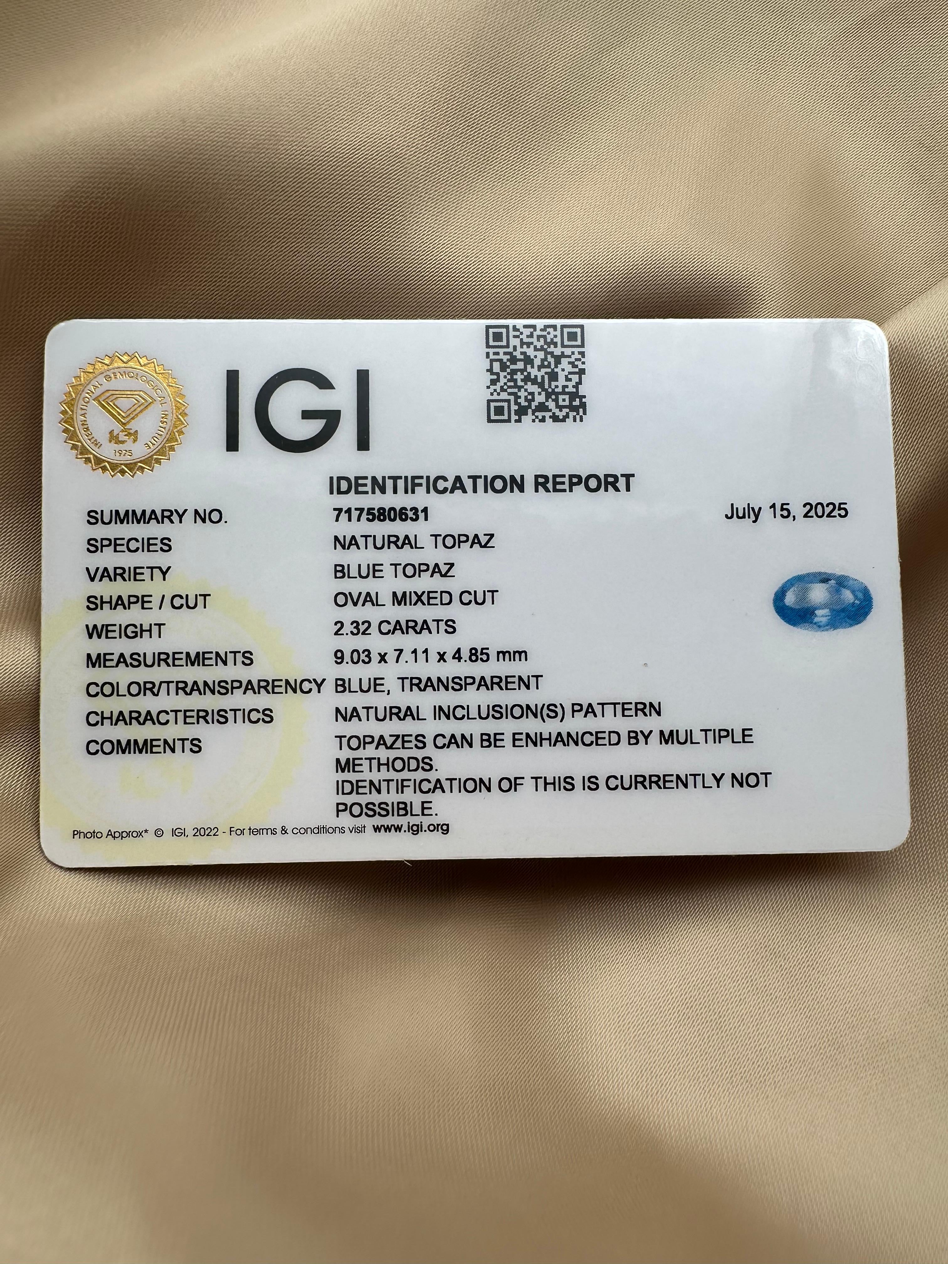 Blue Topaz Silver Ring - IGI Certified - Dokkana Gemstones