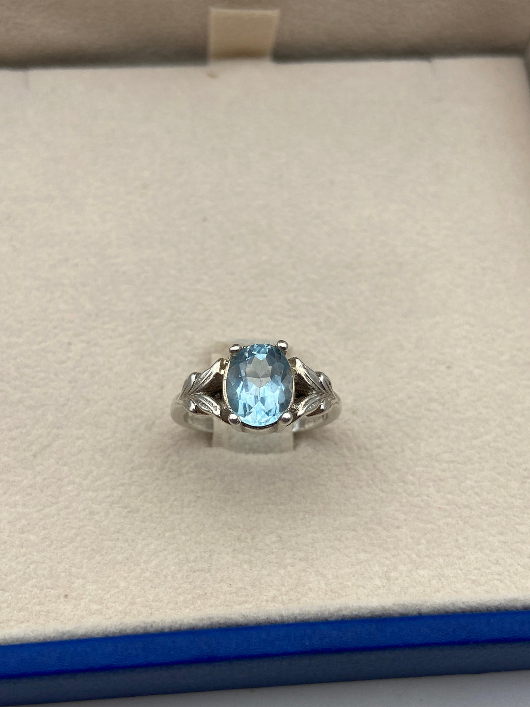 Blue Topaz Silver Ring - IGI Certified - Dokkana Gemstones