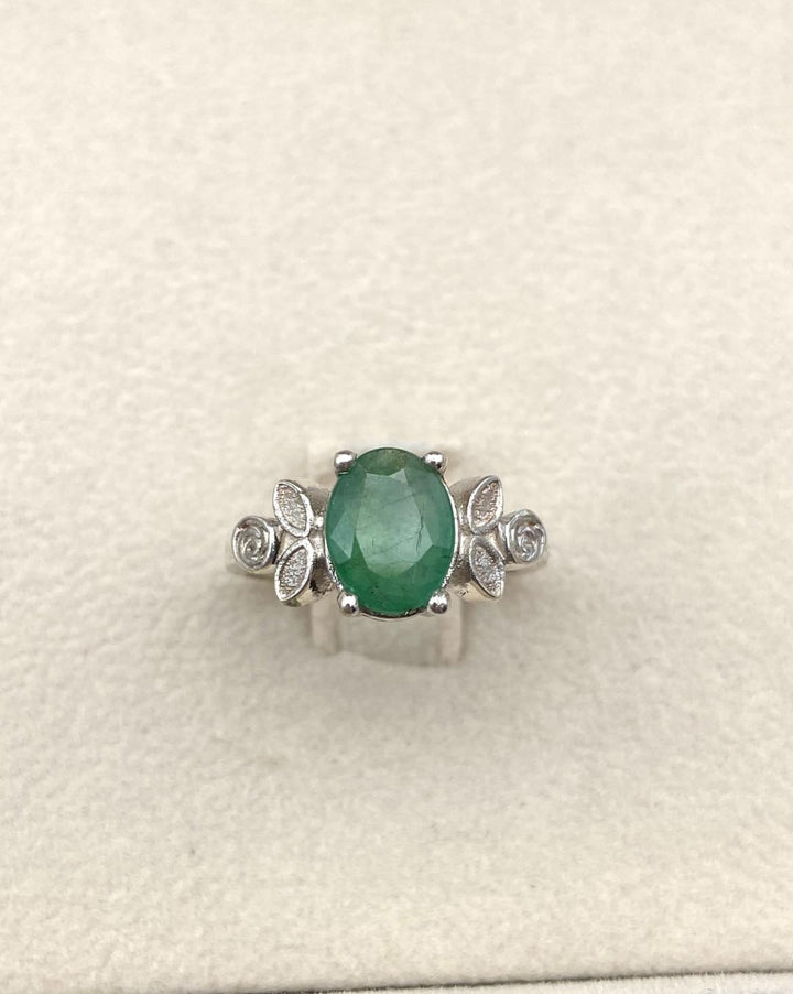 Emerald Silver Ring - IGI certified - Dokkana Gemstones