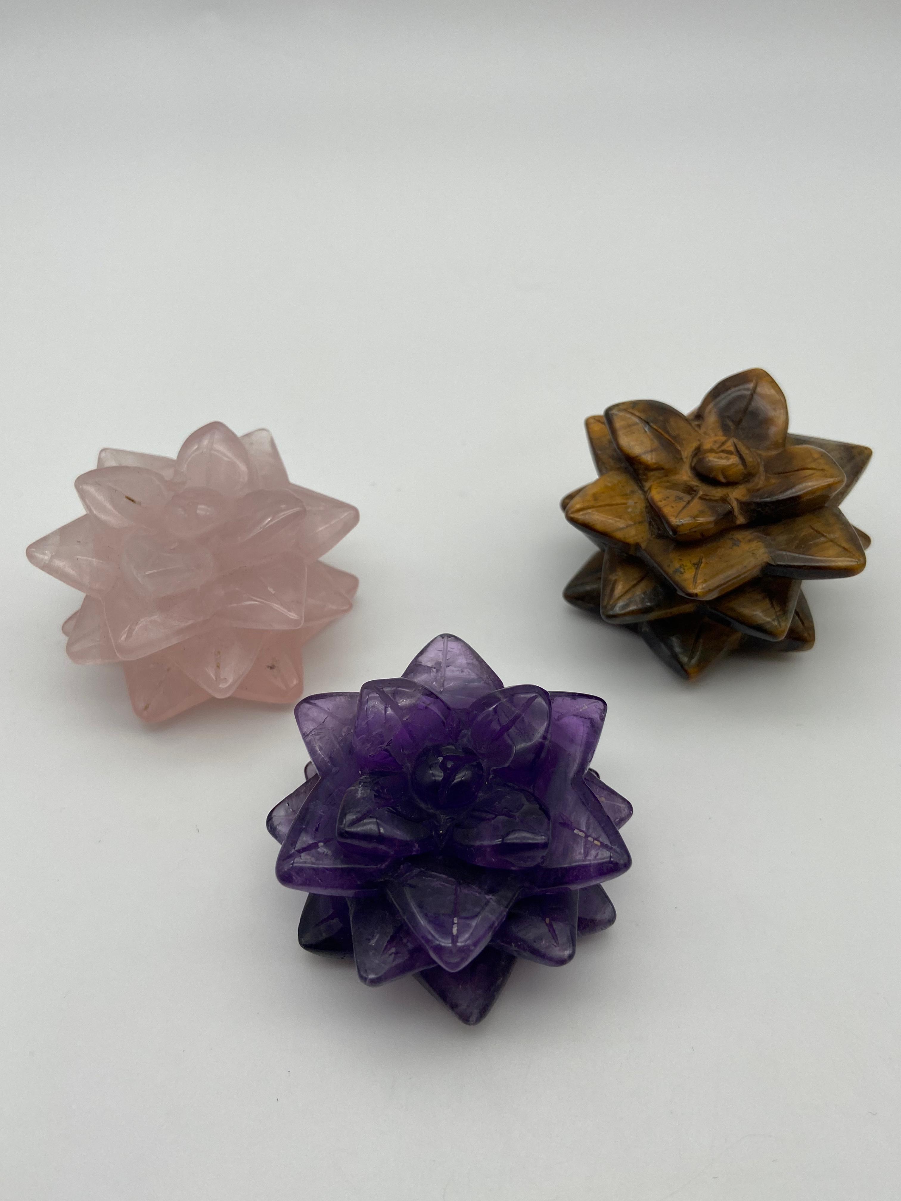Flowers shaped carved gemstones - Dokkana Gemstones