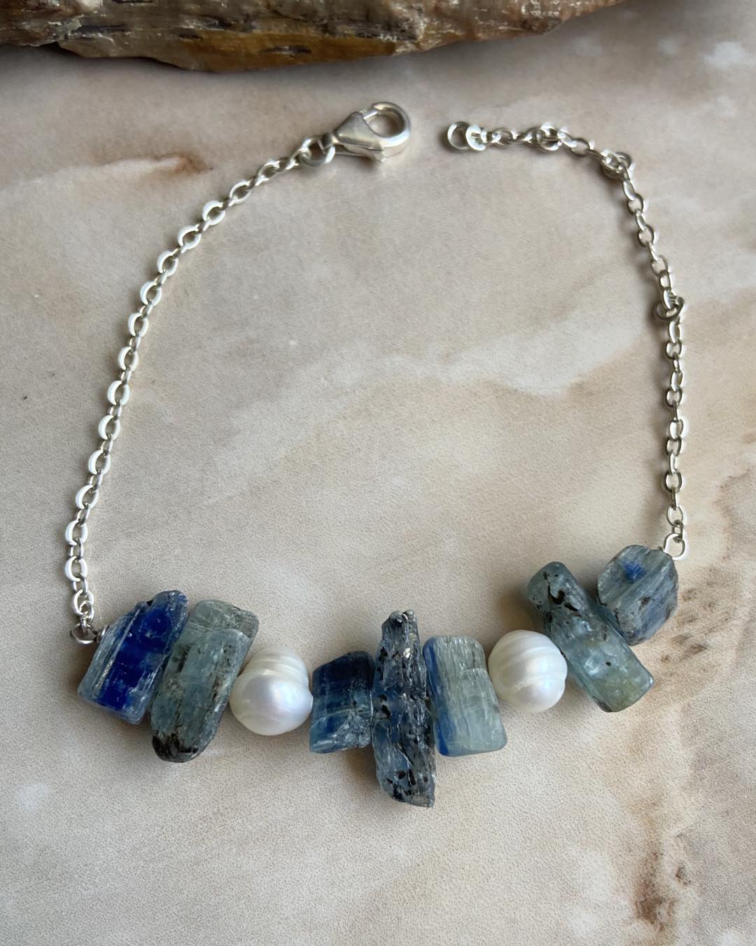 Kyanite & Pearl Silver Bracelet - Dokkana Gemstones