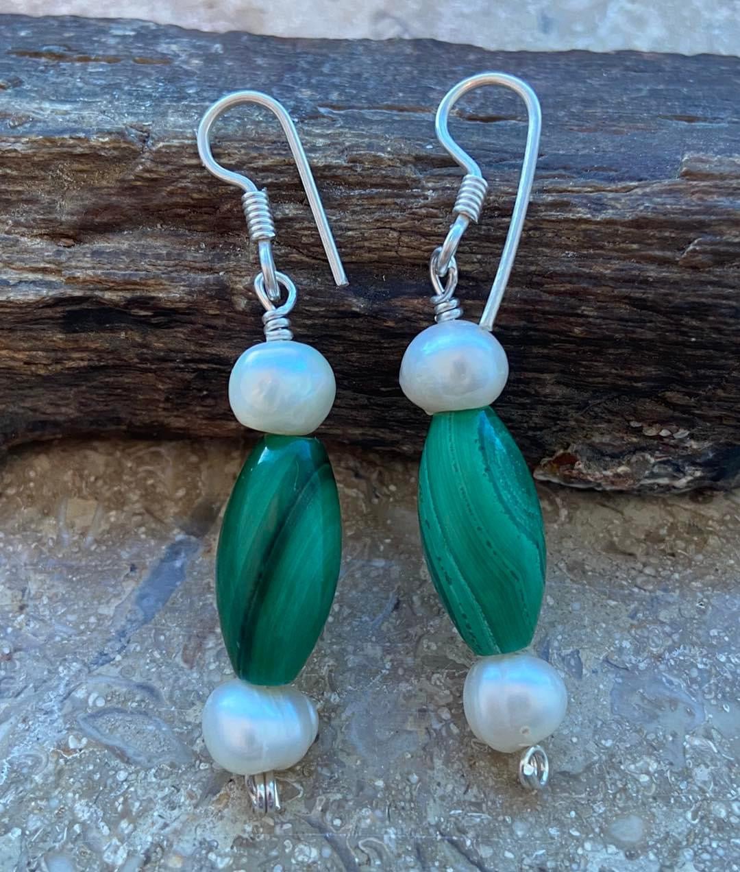 Malachite & Pearl Silver Earring - Dokkana Gemstones