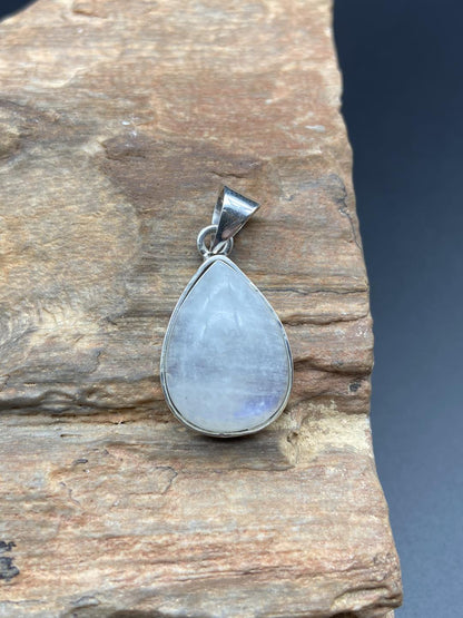 Moonstone Silver Pendants - Dokkana Gemstones