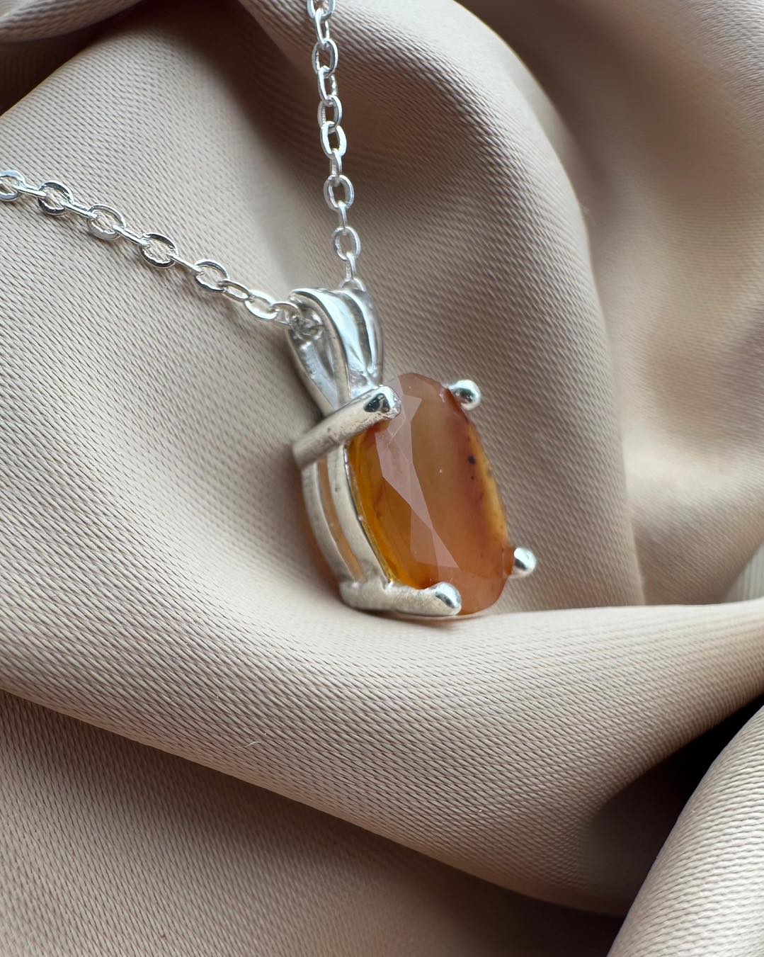 Natural Agate Gem Quality Silver Pendant - Dokkana Gemstones