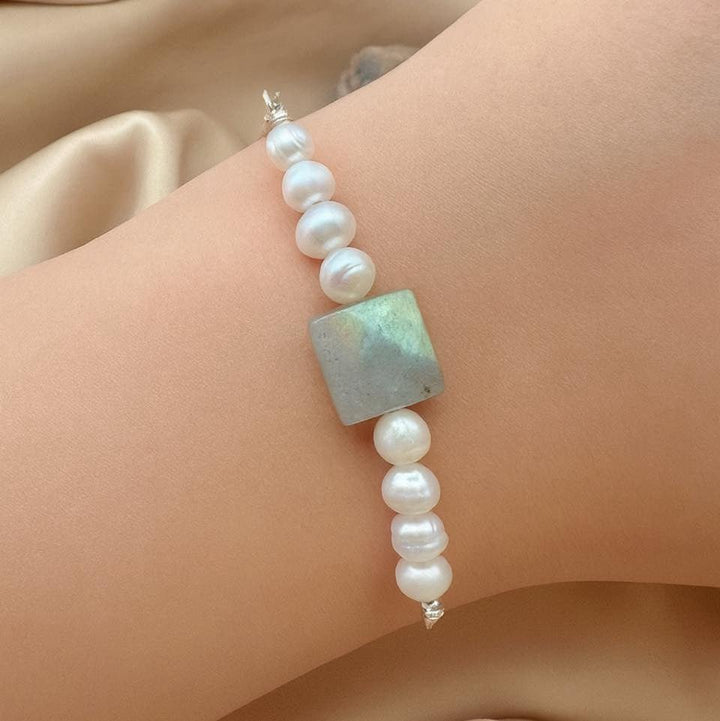 Pearl & Labradorite Silver Bracelet - Dokkana Gemstones