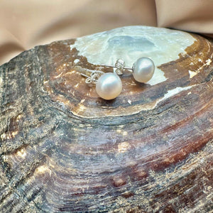 Pearl Silver Earrings - Dokkana Gemstones