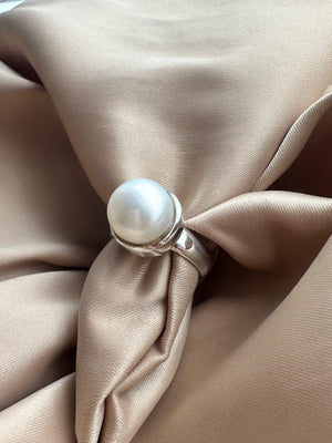 Pearl Silver Ring - Dokkana Gemstones