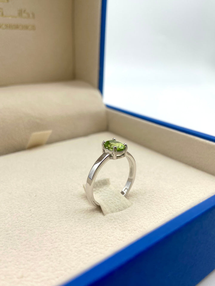 Peridot Silver Ring - IGI certified - 7x5 stone - Dokkana Gemstones
