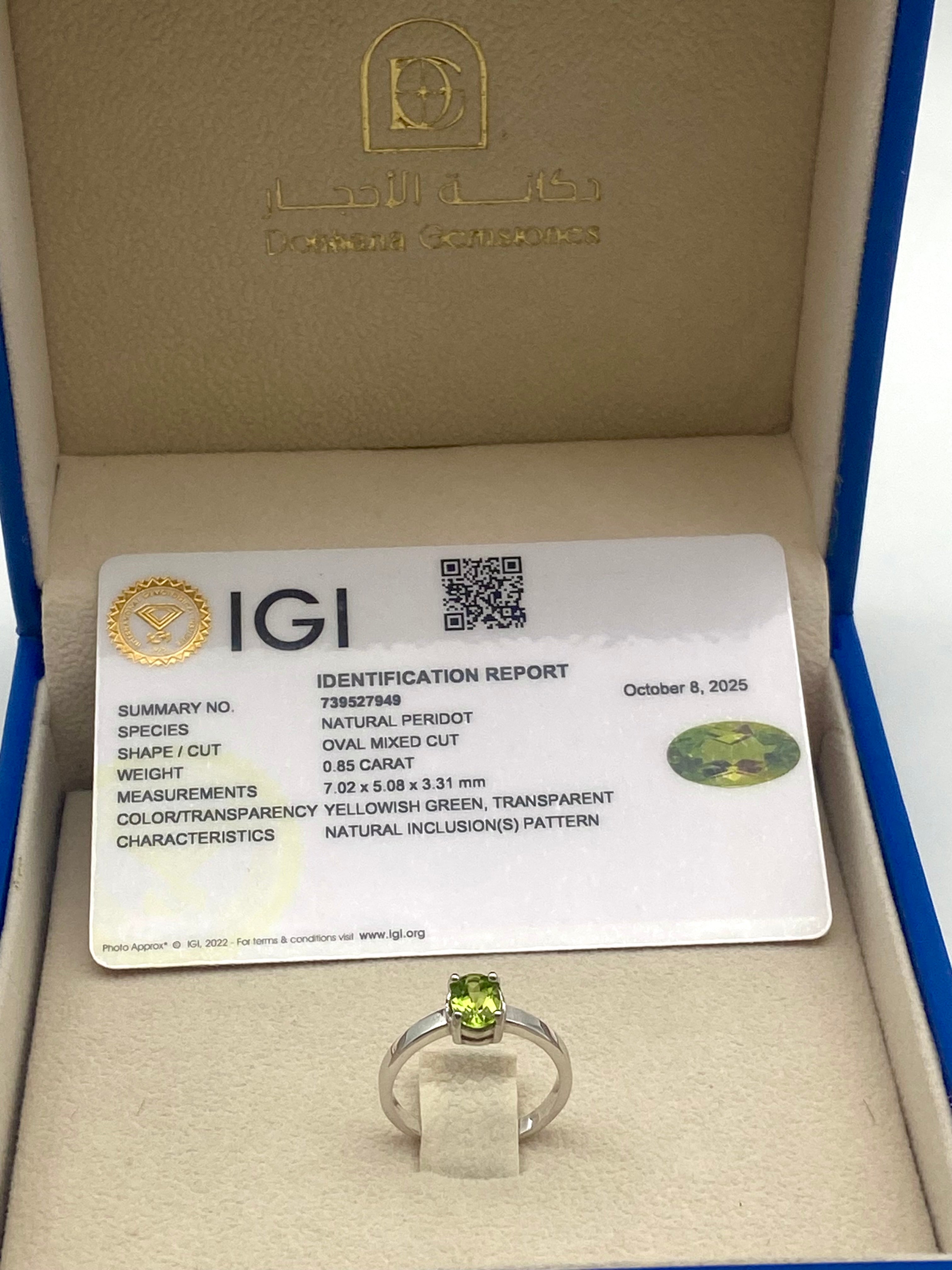 Peridot Silver Ring - IGI certified - 7x5 stone - Dokkana Gemstones