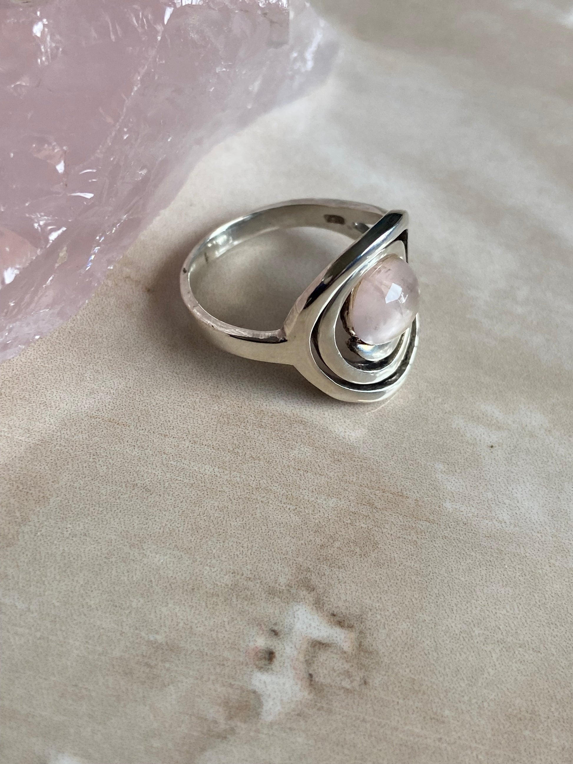 Rose Quartz Silver Ring - Dokkana Gemstones