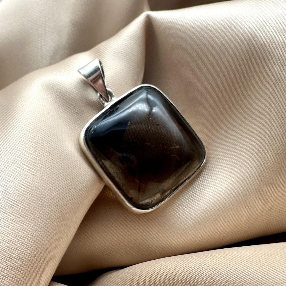 Smoky Quartz Silver Pendant - Dokkana Gemstones