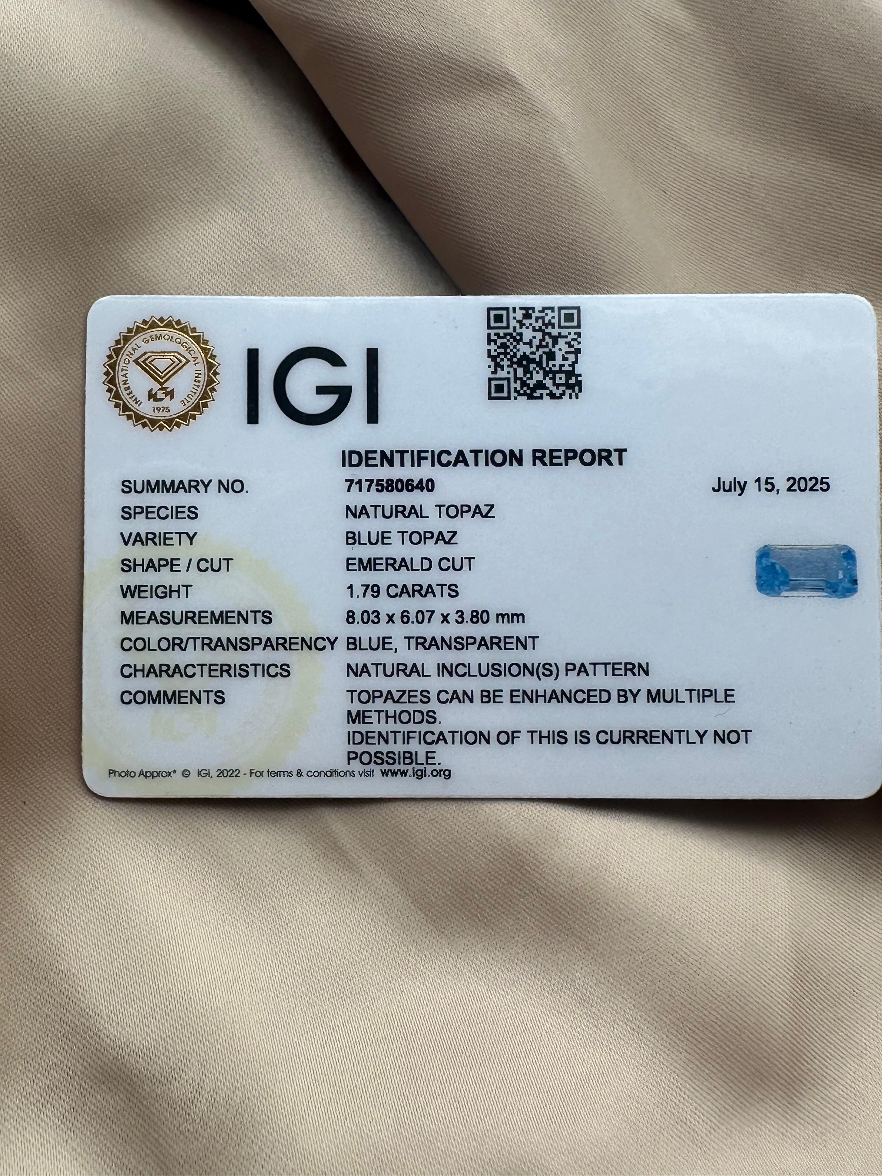 Topaz Silver Pendant - IGI Certified - Dokkana Gemstones